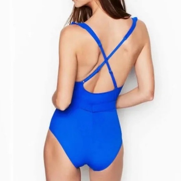 SkinnyDippers by Miraclesuit one piece Swimsuit
Jelly Beans Cinch Ruffle S, NWT - Picture 2 of 14